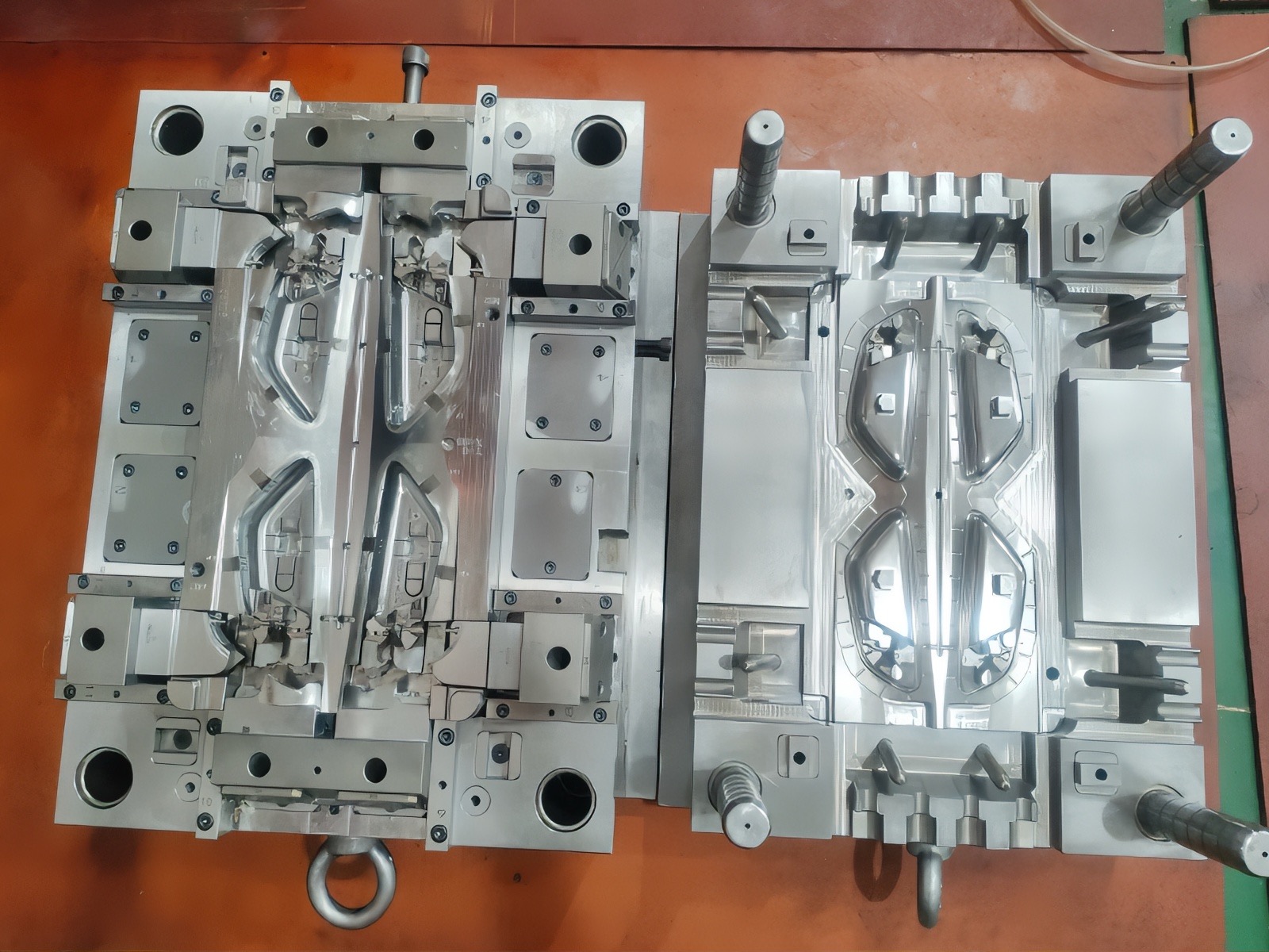Serial Production Mold Tooling